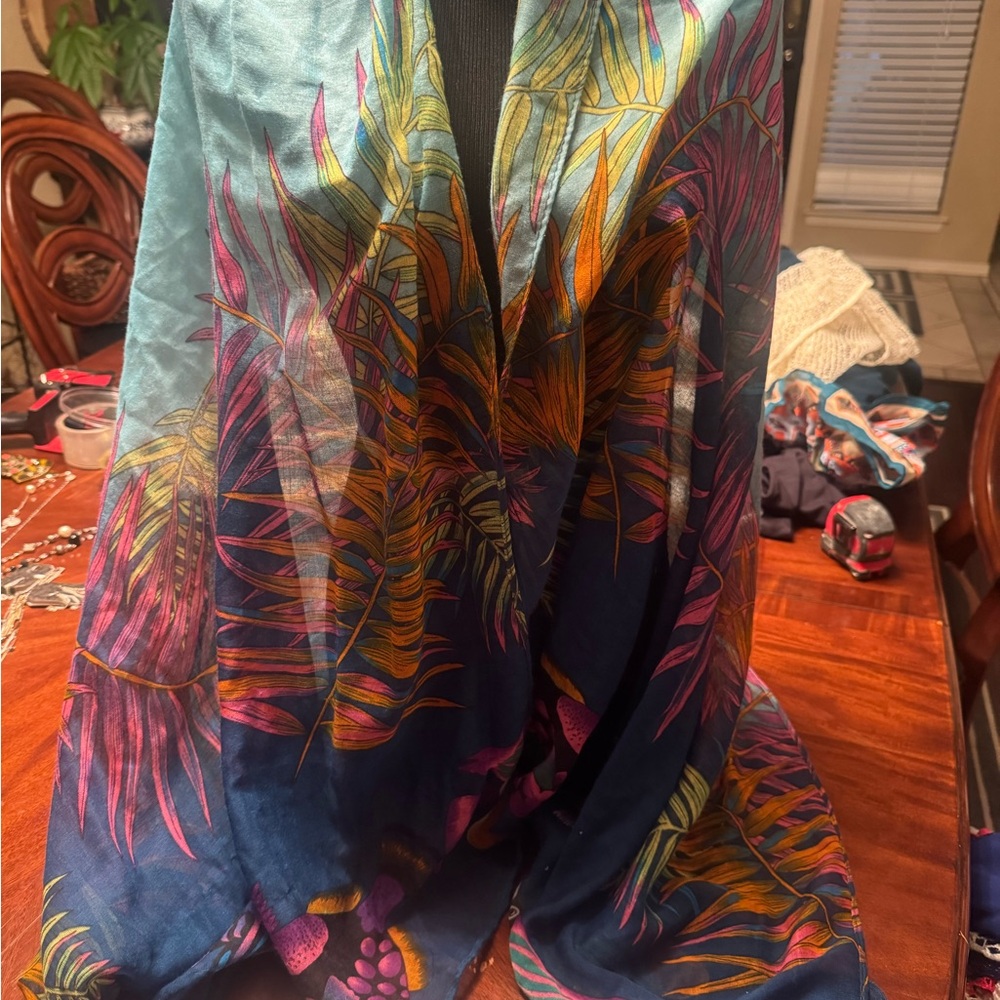 Colorful Tropical Print Scarf